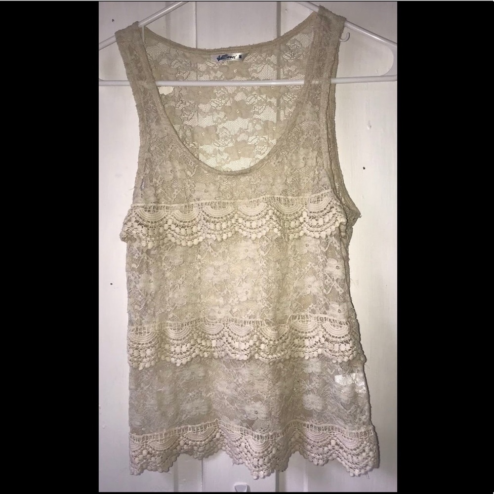 Wallflower lace tank top